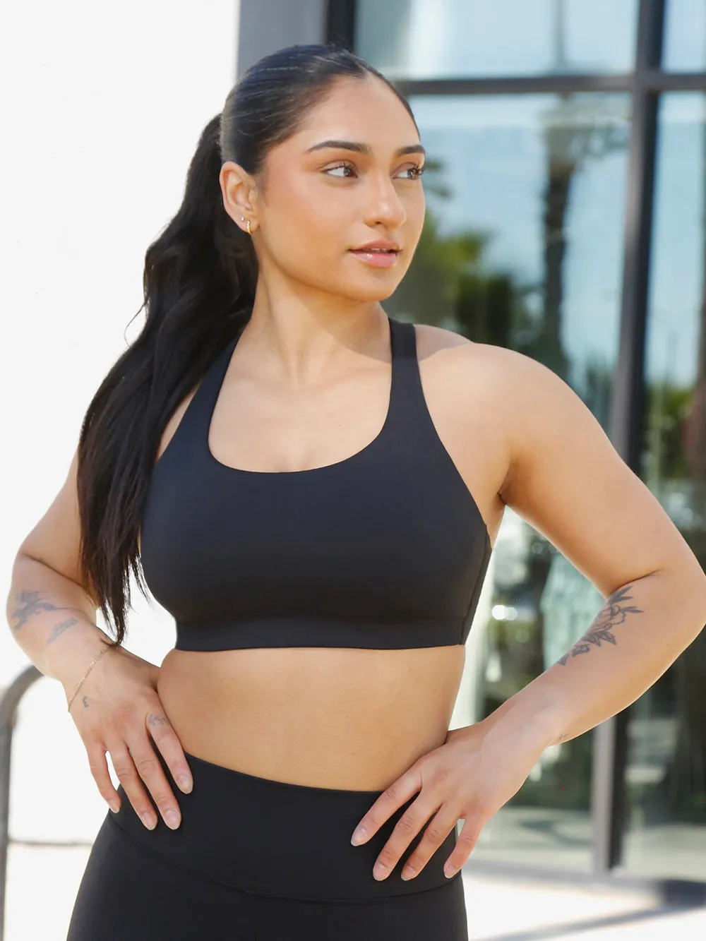 LULULEMON BLACK ENERGY BRA EVOLVE